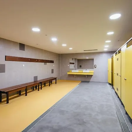 Bådhotel Seaside Retreat With Postcard Views