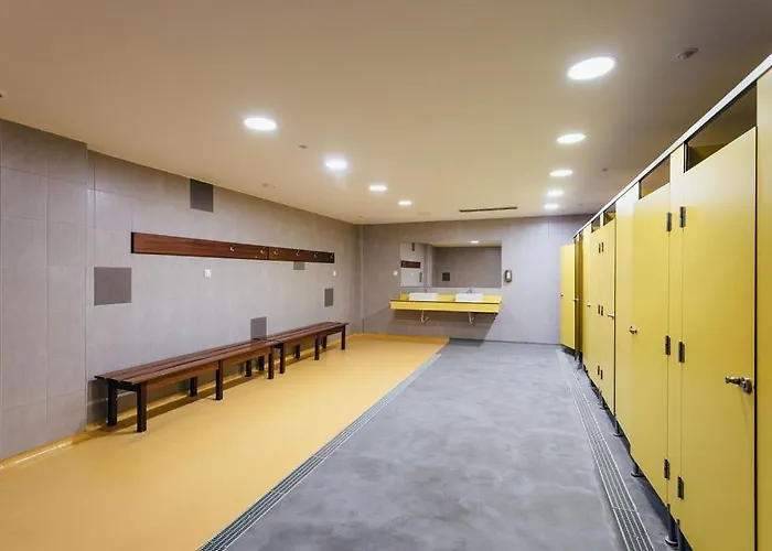 Bådhotel Seaside Retreat With Postcard Views