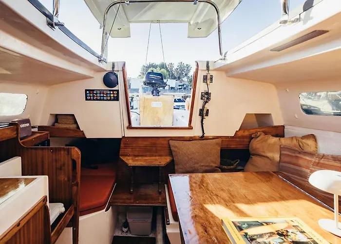 Seaside Retreat With Postcard Views Cascais